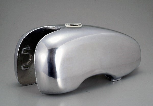 楽天市場】sr400 アルミタンクの通販