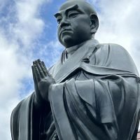 日蓮聖人像 | 梵鐘・仏像・銅像・寺院仏具の 老子製作所