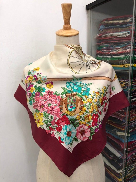 ヴィンテージ グッチ シルクスカーフ グッチ シルクマフラー グッチ