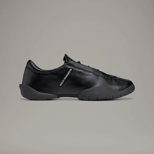 新入荷│FOOT WEAR│4page｜セール価格│Y-3 ワイスリー