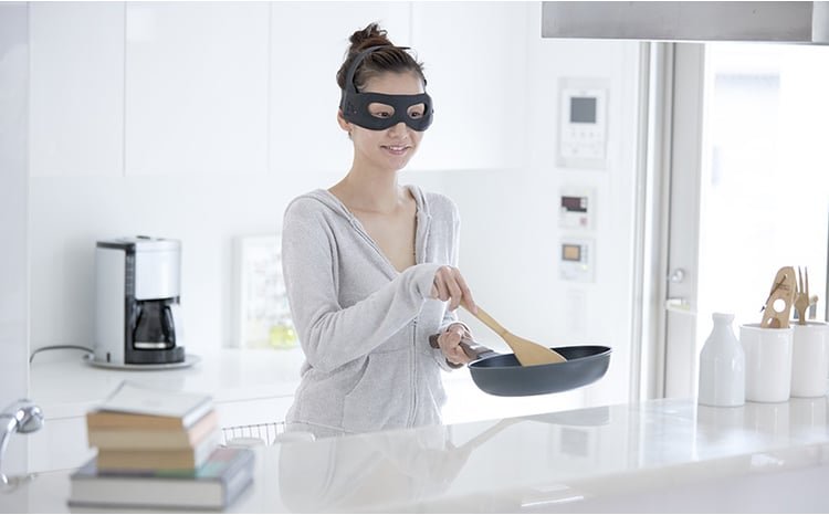 ヤーマン ウェアラブルEMS美顔器 メディリフト アイ MEDI LIFT EYE EPE