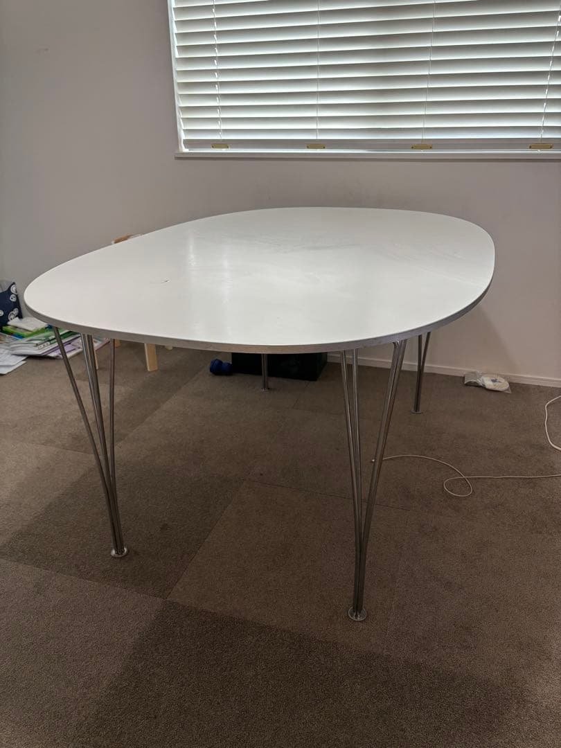 かつおぶし Fritz Hansen 楕円形ダイニングテーブル FRITZ HANSEN（フリッツ・ハンセン）スーパー楕円テーブル ブラック