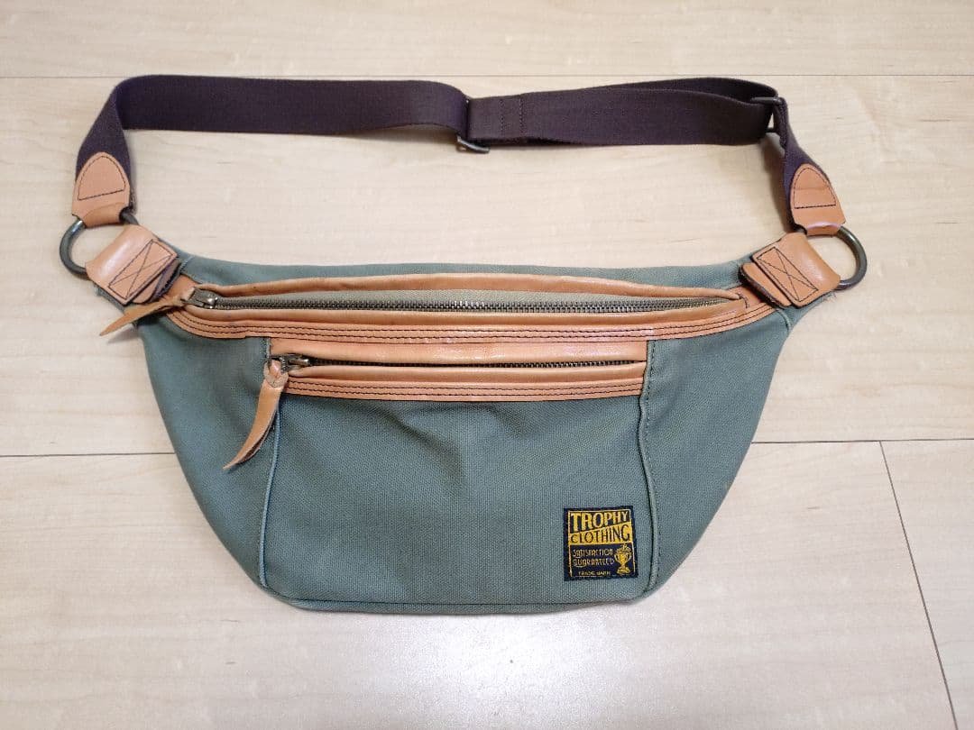 トロフィークロージング　デイトリップバッグ オリーブ トロフィークロージング TROPHY CLOTHING デイトリップバッグ DAY TRIP