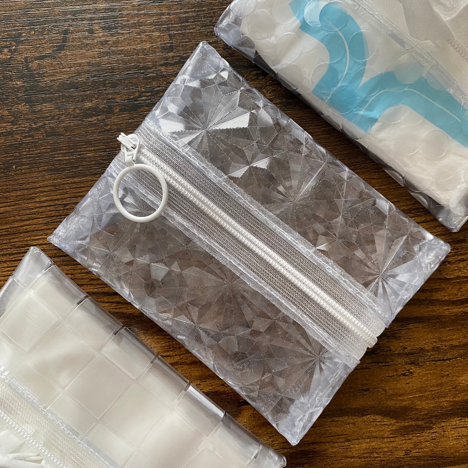 ファスナー付きポケットティッシュケース【水玉柄】PVC クリアポーチ