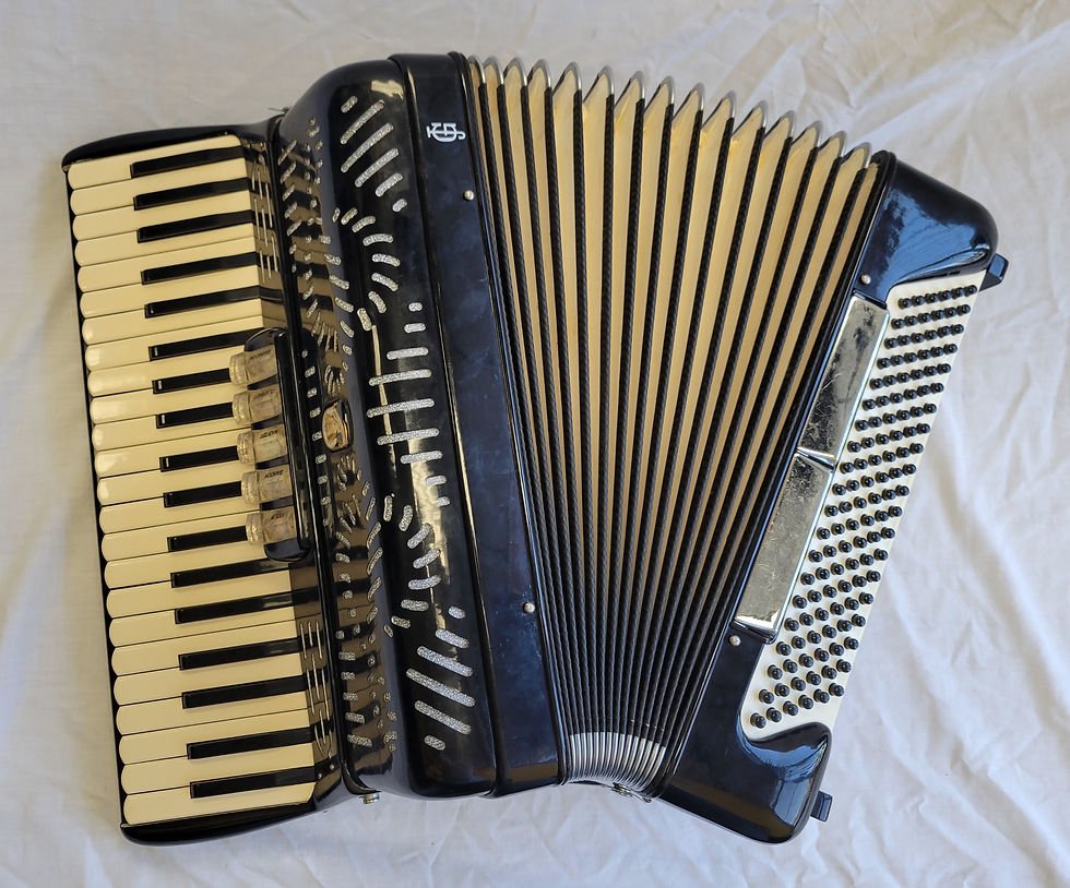 Giulietti M52 (black) | carnegie-accordion