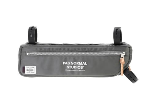 PORTER、PAS NORMAL STUDIOSとコラボ バッグやサイクリストアイテム