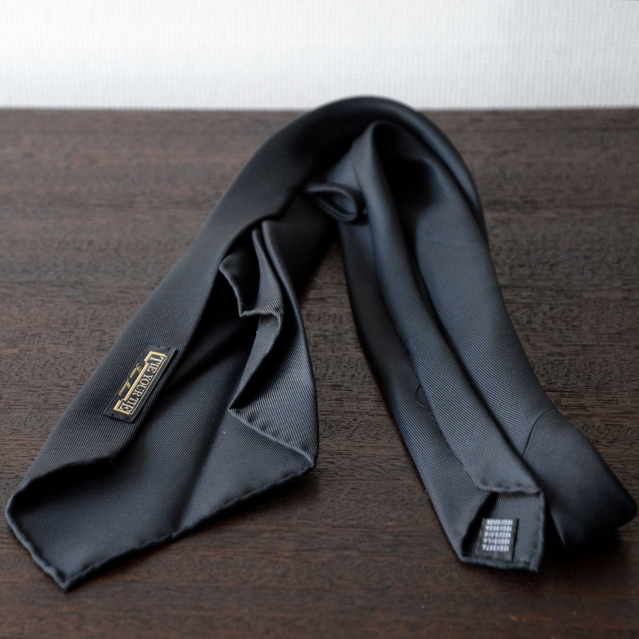 タイユアタイ】TIE YOUR TIE セッテピエゲネクタイ（ブラック 50oz